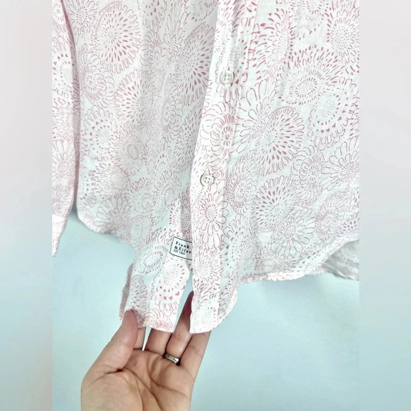 Frank & Eileen "Eileen" Classic Linen Relaxed Button-Up Floral Shirt Size Small - Picture 7 of 11
